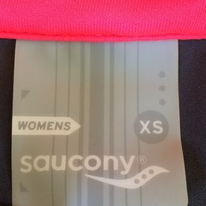 Saucony Jackets & Coats - Saucony Women’s Running Jacket Pink + Grey XS NWOT Saucony Jackets & Coats - Saucony Women’s Running Jacket Pink + Grey XS NWOT